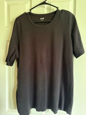 Lot of 2 Duluth Trading Co Black Short Sleeve Crewneck Heavyweight Tees